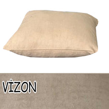 Görseli Galeri görüntüleyiciye yükleyin, Süet Kumaş Vizon Renk Kırlent Kılıfı