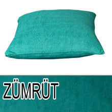 Görseli Galeri görüntüleyiciye yükleyin, Süet Kumaş Zümrüt Renk Kırlent Kılıfı